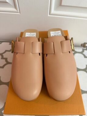 Tod’s leather mule clogs NEW Size 38= US 8